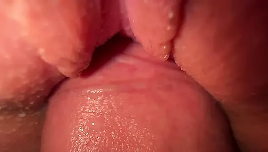 Ngentot memek sempit saudara tiri