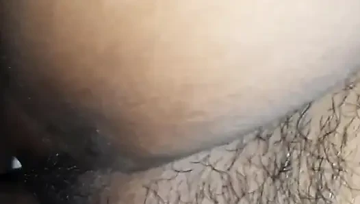 College-mädchen im oyo hotel tief gefickt