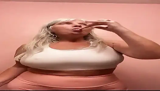 Kehilangan file dari selasa hanya scampering di akhir siapa penipu konyol ini?