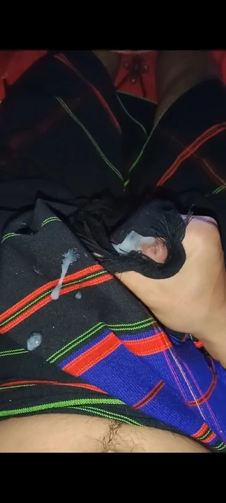 Cum on Naga sarong or mekhala