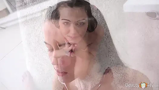 Pussy Casting