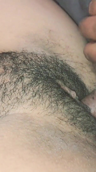 "Hintli seksi kız terziyle sikişiyor.çok seksi büyük göğüsleri ve büyük götü var.Hindistan'da sevimli kız" dan büyüleyici an