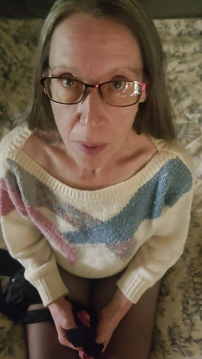 Goode Girl Nylonplay with Hubby's Cock and Balls