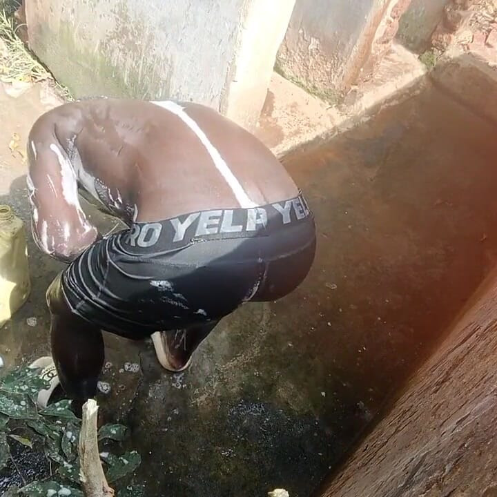 The Horny Masturbation Skills of This Black Guy Got Him Into Want to Cum Everywhere on the Floor