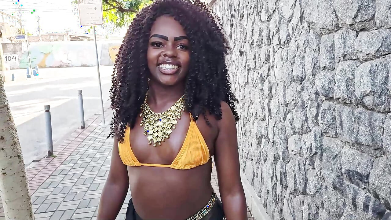 Casados, abandonados en el bloque, aceptaron la propuesta y dejaron que la prostitución se grabara en la habitación del motel