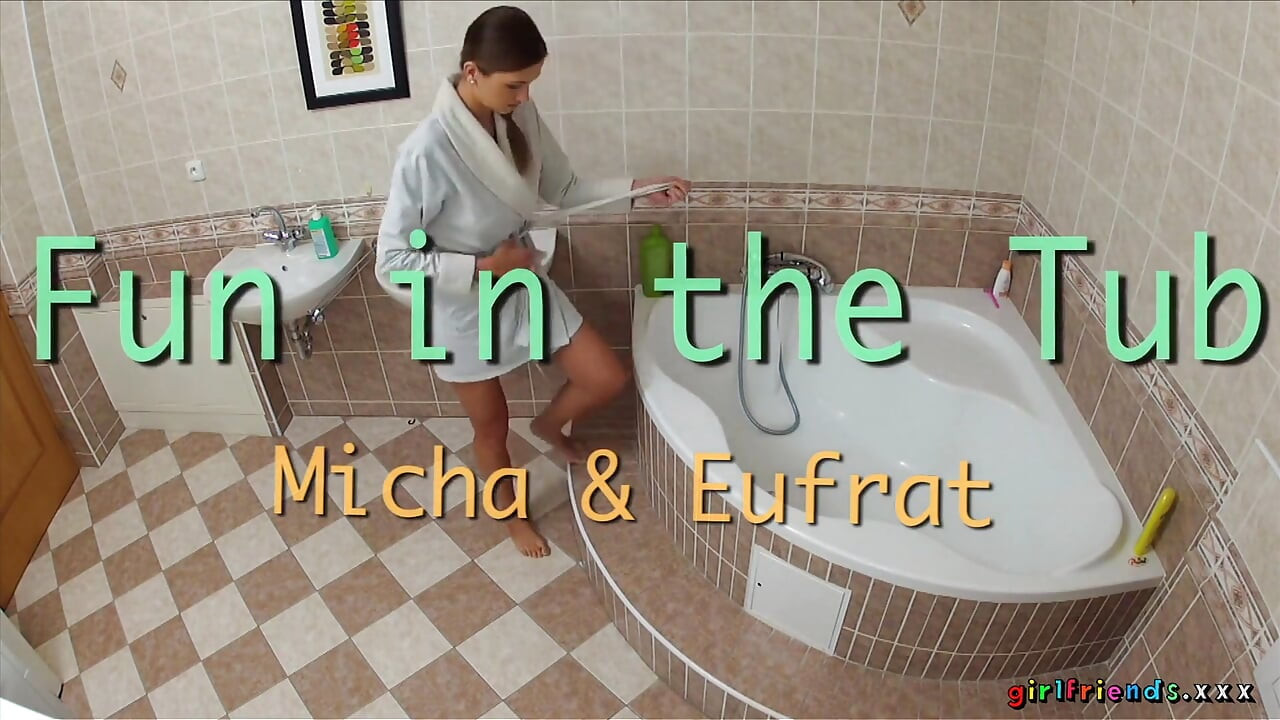 Girlfriends XXX - Getting Wet in the Tub Leads to Pussy Play