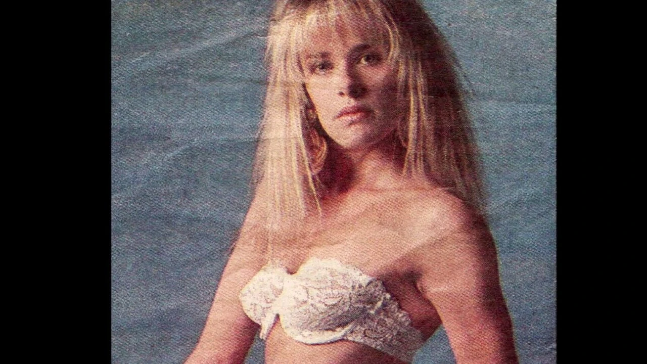 Carol Smillie – Model