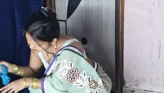 Hintli desi yenge seks anal sert