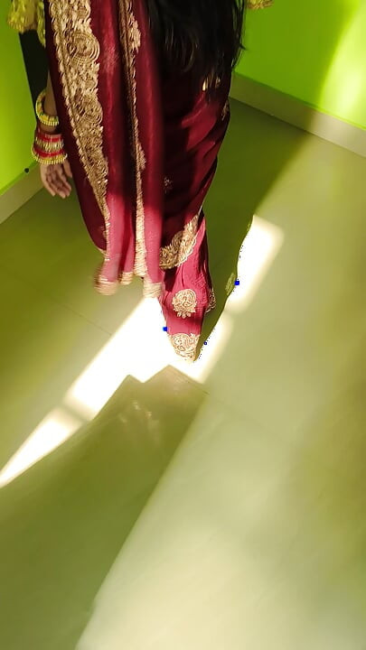 DESI bhabhi ne sex sikhaya