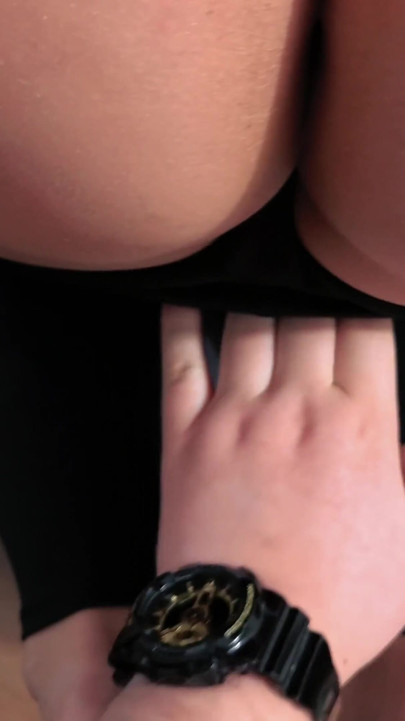 POV Miss Rush heißer bekleideter sex mit einer schönen gesichts- und oralen gesichtsbesamung | Clip 1