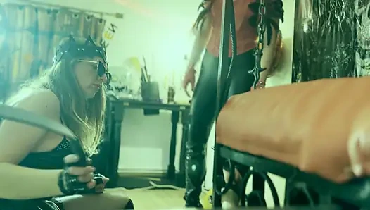 No mercy PALM Beating - budak seks diikat