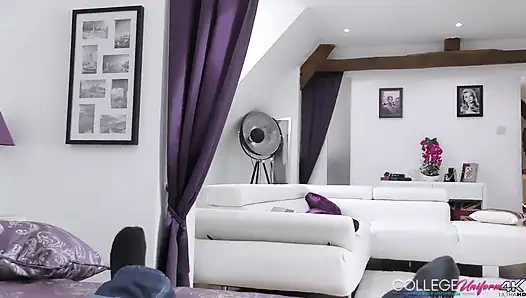 Video ngentot gadis kampus bareng anissa kate