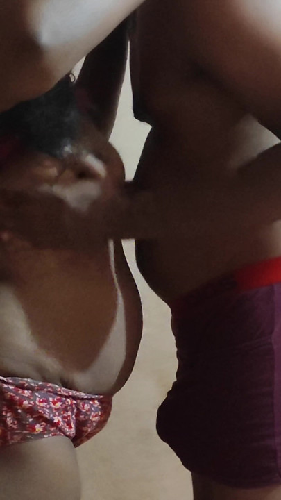 An amazing day needs a amazing start !! Morning sex with my horney boyfriend- real varsha | Clip 1