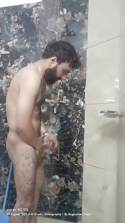 Indian Desi Gay enjoy shower with neighbour uncle and live friends