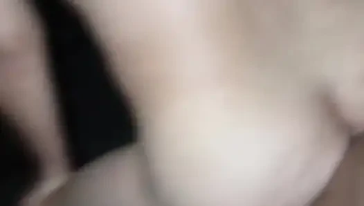 Kolajen Şehvetli MILF'in Sıçramasına Neden Olur