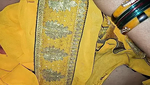 Моя горячая подруга Моя горячая подруга Она сказала "Детка ходдо мужечка" на хинди