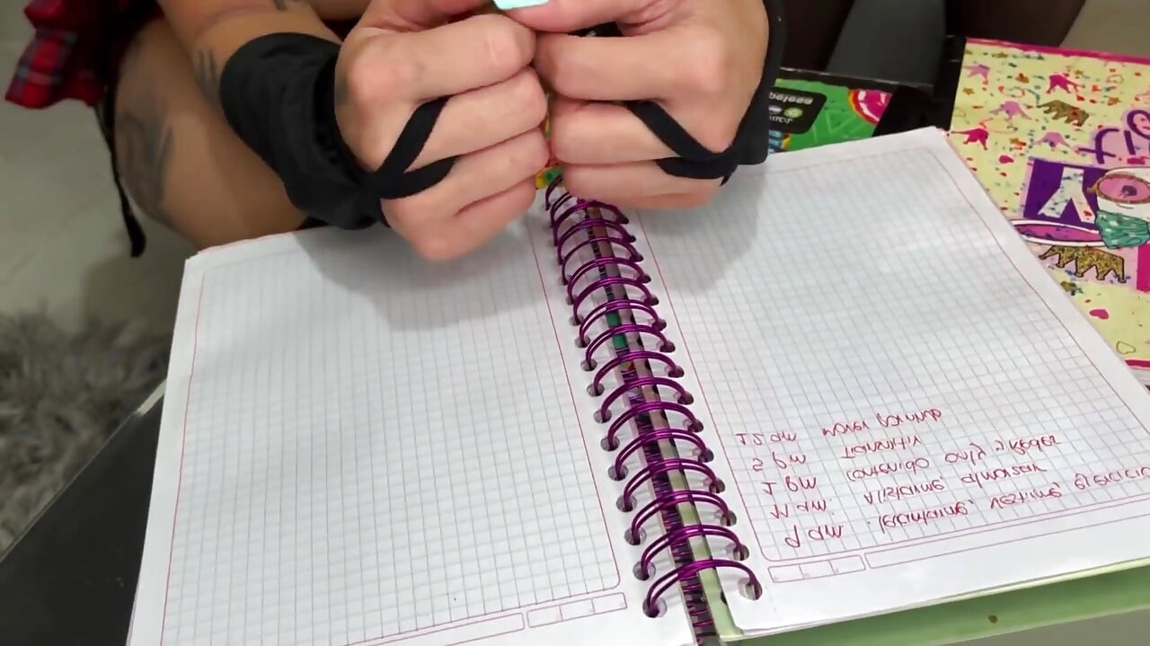 Achei Que Íamos Estudar!! Ménage À Trois Com Colegas Na Casa Do Amigo Vergon Termina Em Seios Duplos E Muito Gozo