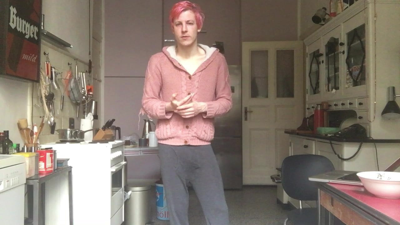 TWINK IS ALWAYS HUNGRY FOR RAW COCK