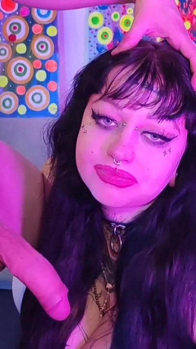 DEEDEELOVE GOTHIC GIRL FUCK NOSE SNIFFING COCK | Clip 1