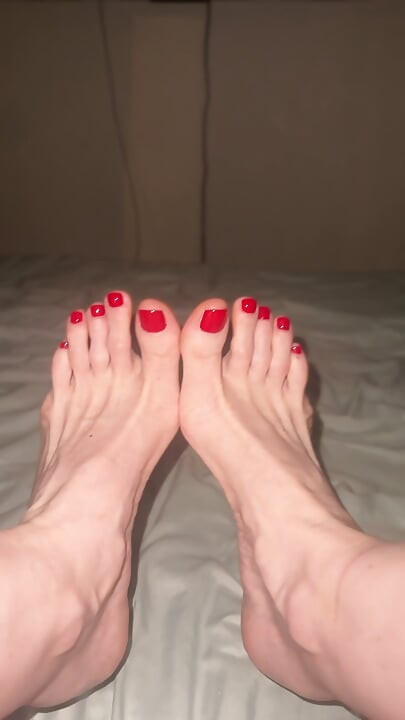 Feet Masturbation