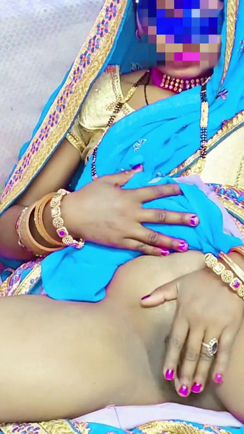 Αξέχαστη στιγμή από το "Self masterbuting desi village bhabhi hot masterbuting"