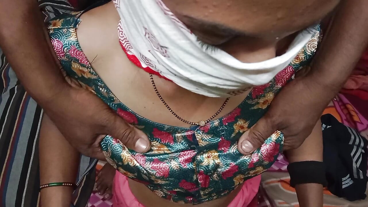 Güzel Seksi Baldızı ağzına Bir Elbiseyle Bağlıktan Sonra Sikiyor
