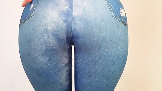 Gadis panas mencoba legging kebugaran