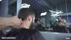 Scopata nel negozio di barbiere con Morgan Blake Ethan Chase