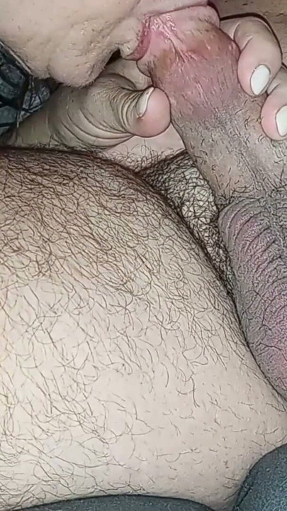A nice blowjob on the couch | Clip 1