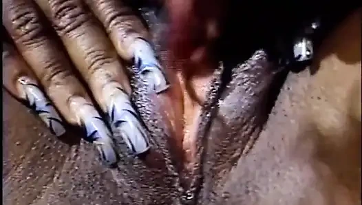Sexy black lesbians threesome pussy dildo penetrated