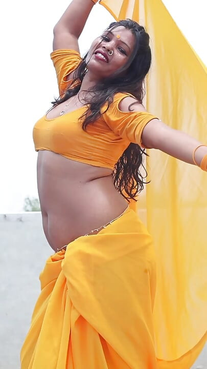 Indiancă asiatică desi cu două cupluri care fac sex împreună, videoclip cu futai dur în patru