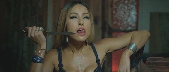 Sabrina Sato