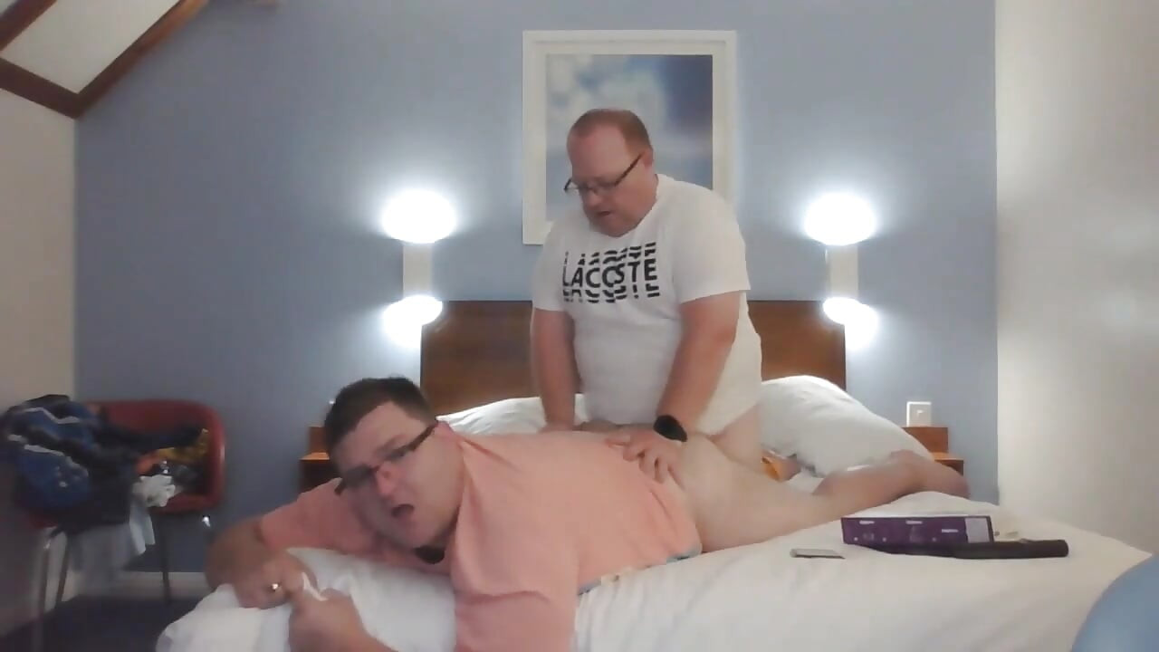 Daddy Cum's in Stepson in Portsmouth Hotel