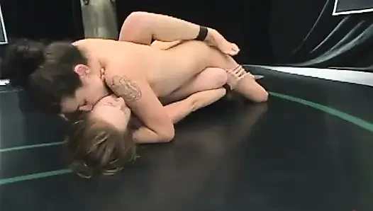 Паук (0-0) против Сексинатор (0-1)