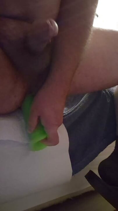 For Guilia I fuck the sperm in the cunt ...