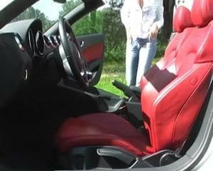 Girl-Meets-Car vid - she's a squirter!