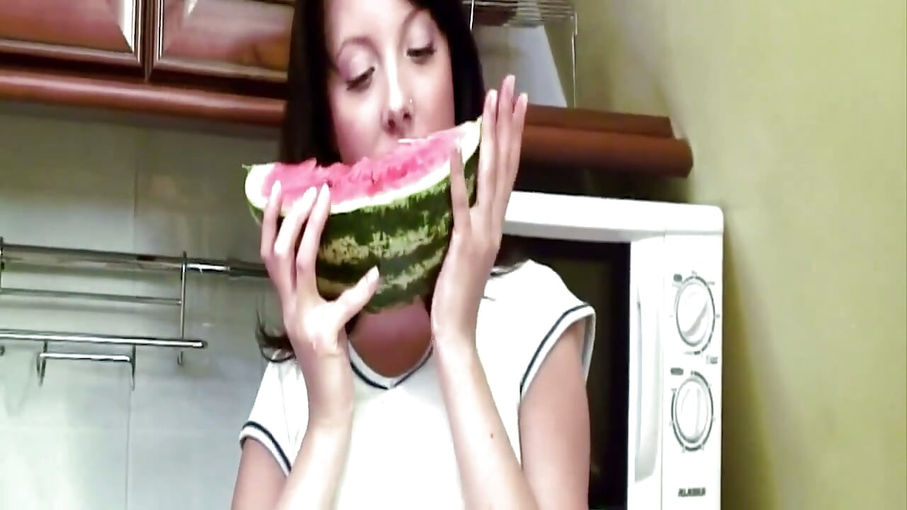 Brunette Rubs Juicy Watermelon All Over Naked Body