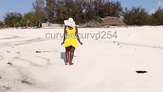 HD 4:31 Searching for Sex Baddie at the Beach Are You There