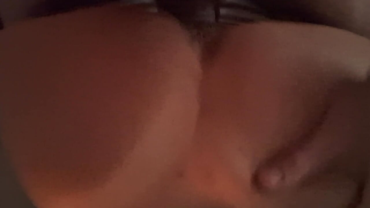 Ιταλίδα μελαχρινή το παίρνει