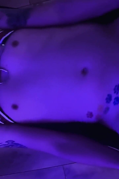 Slingcam: Big Dick Bottom fucked by the Guys