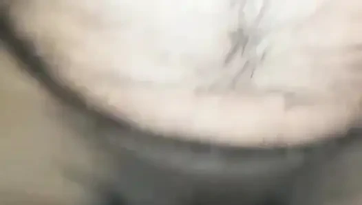 Sind deine vollbusigen schwestern deine großen titten geknallt?