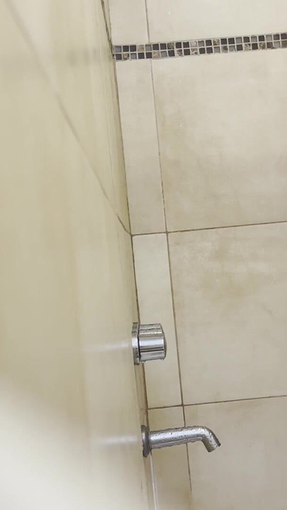 I accidentally started recording while I was taking a bath... | Clip 2