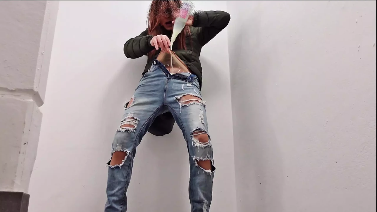 New Task: Jeans, Sperm, pantyhose,ankle boots and outdoor
