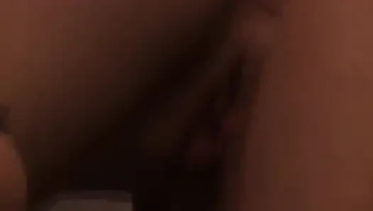 Tante semok rambut pirang suka banget nyepong kontol besar