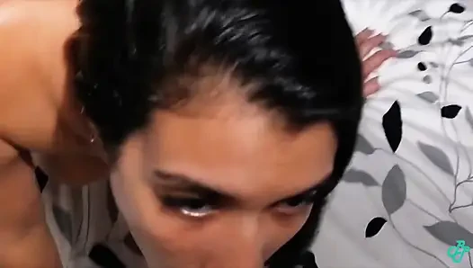 Ficken und squirting mit gesichtsbesamung über mir!