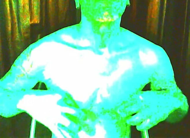 CLOUDY NIPPLEPLAY