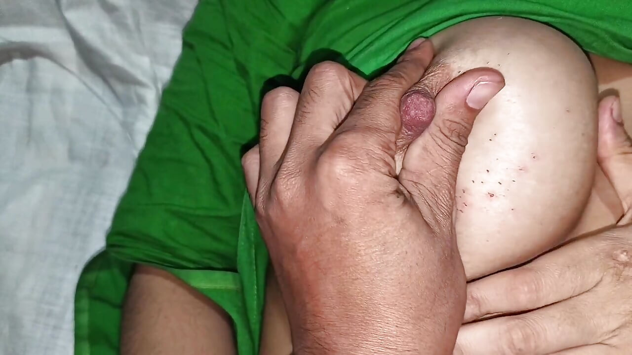 Desi Bengali Beautiful Hot Body Village Bhabhi Fucked