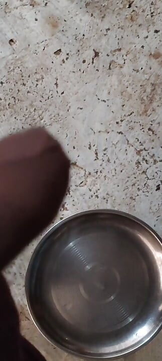 Người đồng tính một mình giới thiệu chammy nhỏ của anh ấy - con cu đen