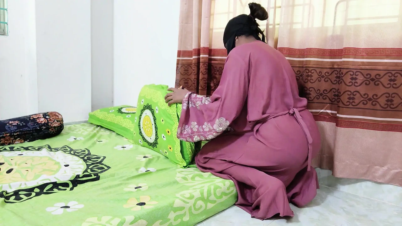 stepAunty give best sex punishment for steal money__Desi xxx with clear bangla audio