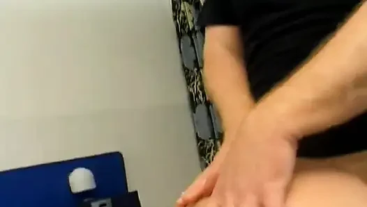 Si seksi bethany sweet dengan toket besar dientot habis-habisan sama pasangan pejantan yang lagi sange berat